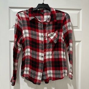 Women’s flannel top
